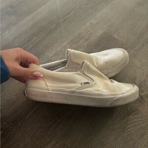 White slip on Vans